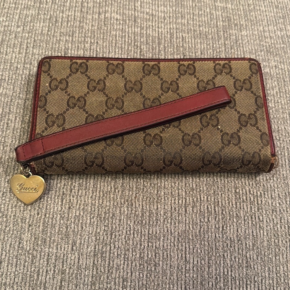 Gucci GG Wallet